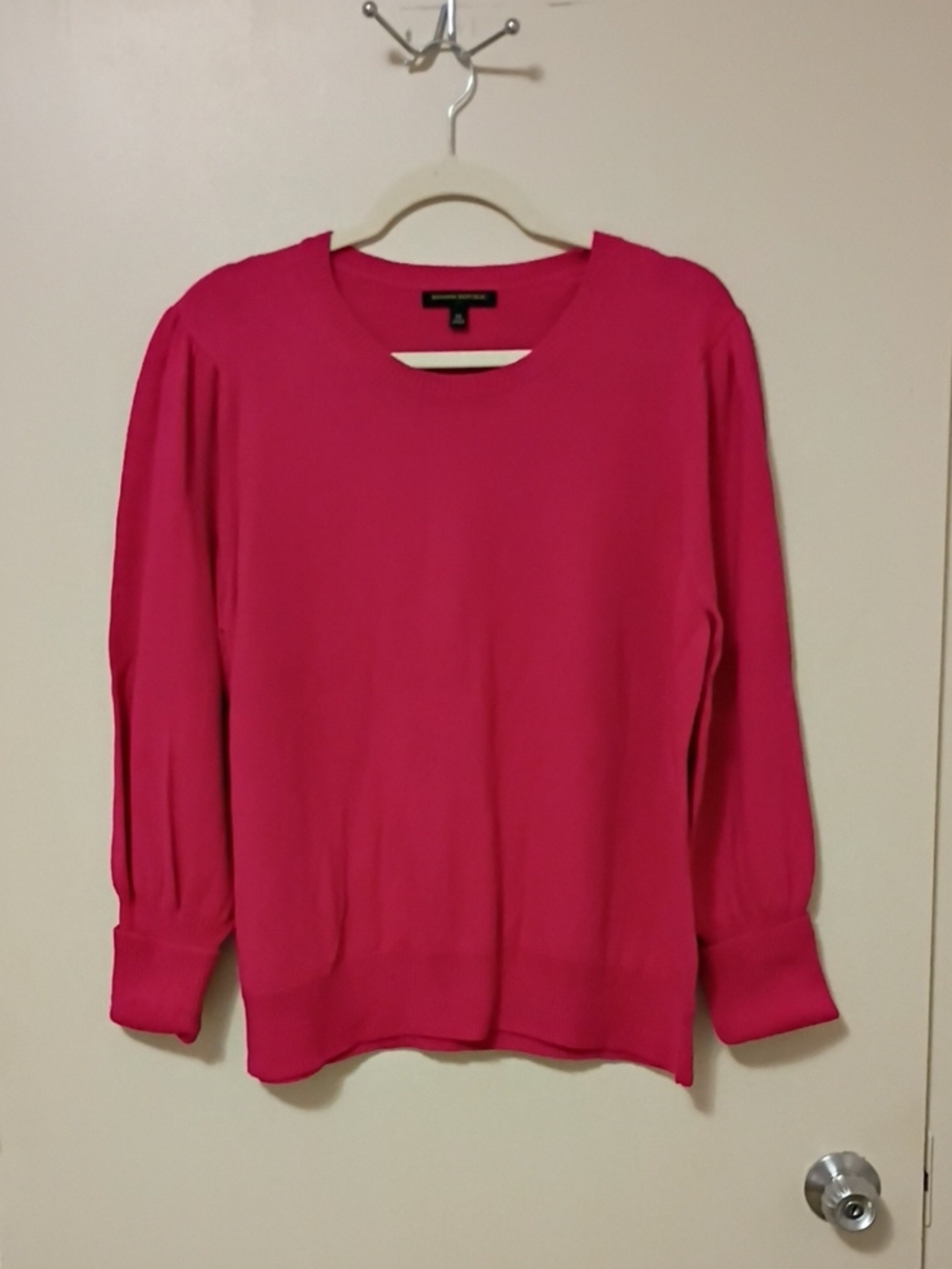 Banana Republic Raspberry Pink Crewneck Sweater with Puff Sleeves XL